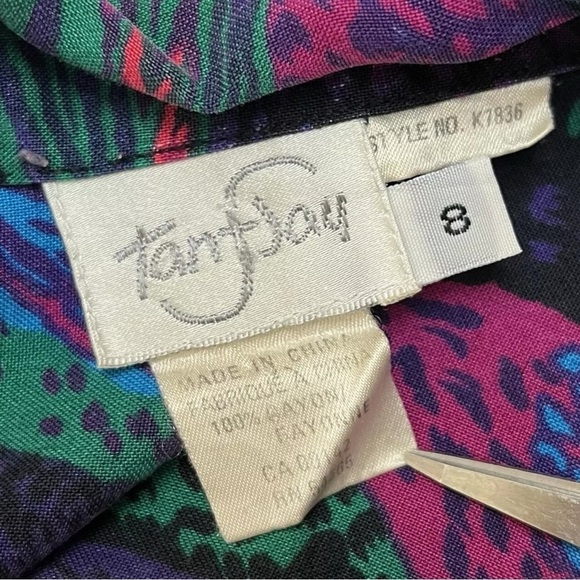 Vtg 80s TanJay Animal Abstract Tie Bow Buttoned Top Purple Pink Blue Size 8 - Picture 8 of 9
